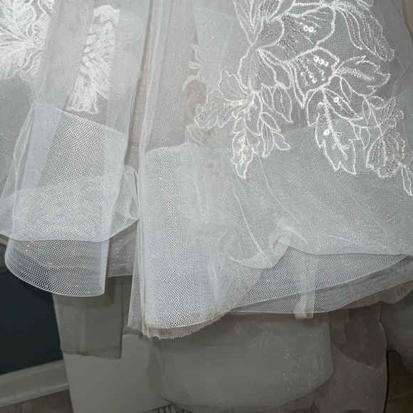 Wedding Dress- worn once - Picture 14 of 15